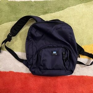 Quechua 12L diosaz hiking navy backpack